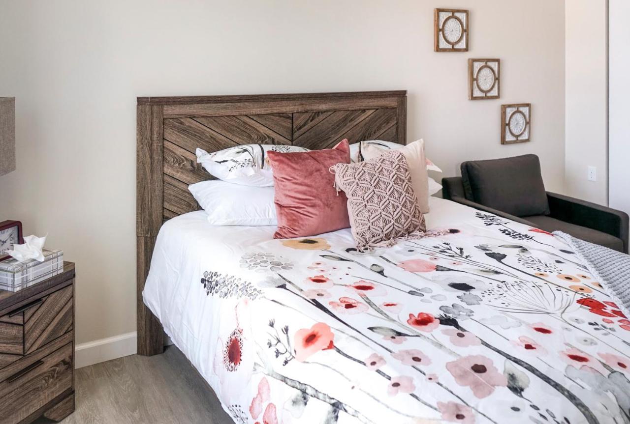 Short Term Rentals At The Park At Trowbridge Senior Community Southfield Exterior foto